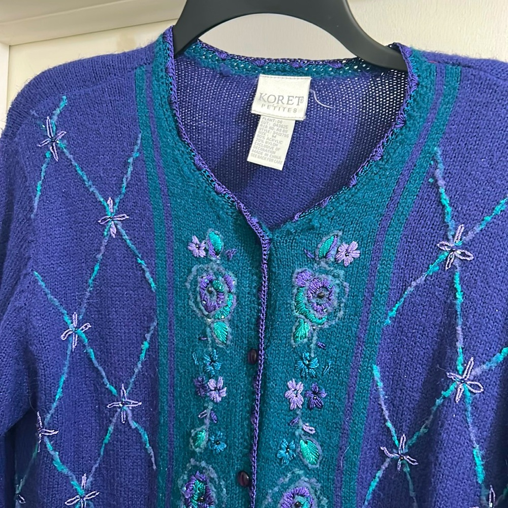 Koret vintage embroidered cardigan sweater